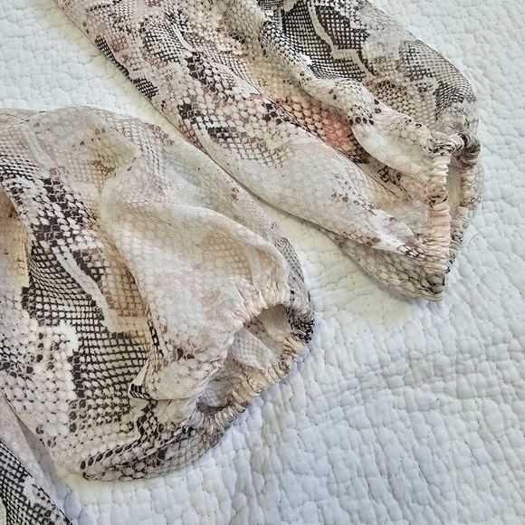 White House Black Market Snake Soft Blouson Dress - Picture 6 of 11